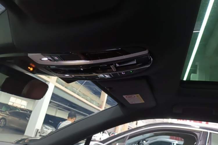 Used Porsche Cayenne E-Hybrid 2021 Cayenne E-Hybrid 2.0T Headliner