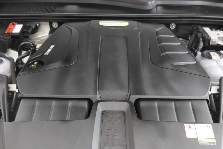 Used Porsche Cayenne E-Hybrid 2021 Cayenne E-Hybrid 2.0T Interior 10