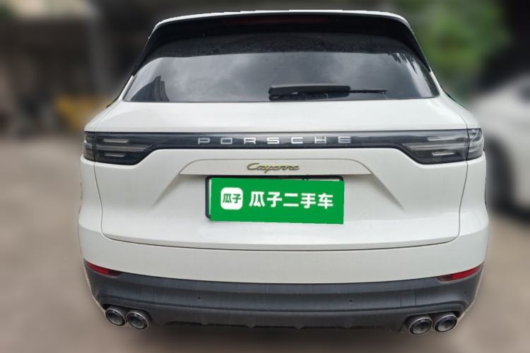 Used Porsche Cayenne E-Hybrid 2021 Cayenne E-Hybrid 2.0T Rear