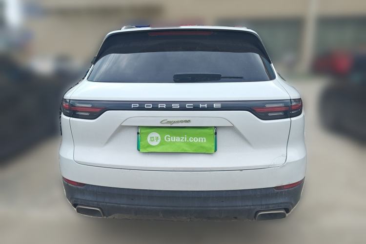 Used Porsche Cayenne E-Hybrid 2021 Cayenne E-Hybrid 2.0T Rear