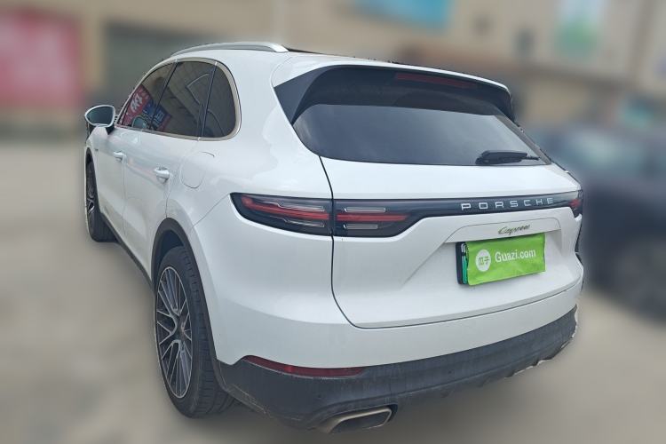Used Porsche Cayenne E-Hybrid 2021 Cayenne E-Hybrid 2.0T Rear Left 45 Deg