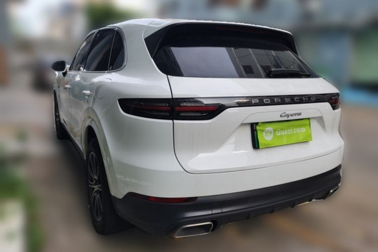 Used Porsche Cayenne E-Hybrid 2021 Cayenne E-Hybrid 2.0T Rear Left 45 Deg