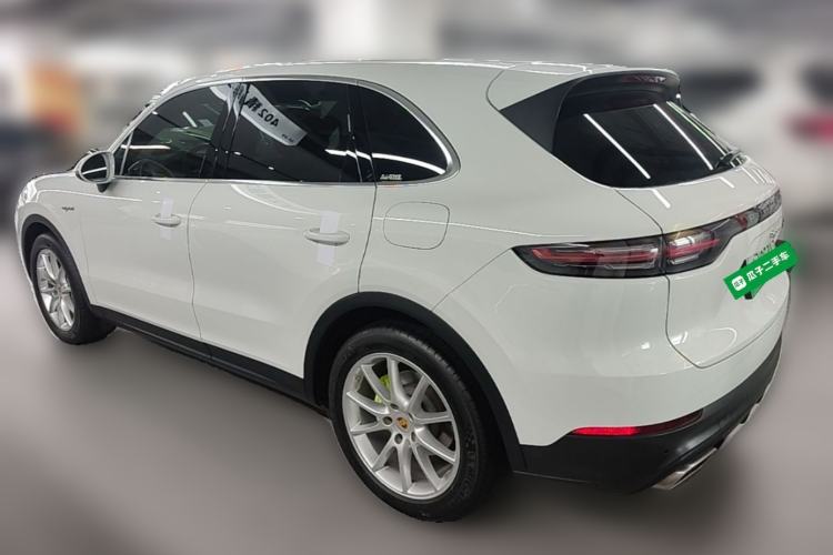 Used Porsche Cayenne E-Hybrid 2021 Cayenne E-Hybrid 2.0T Rear Left 45 Deg