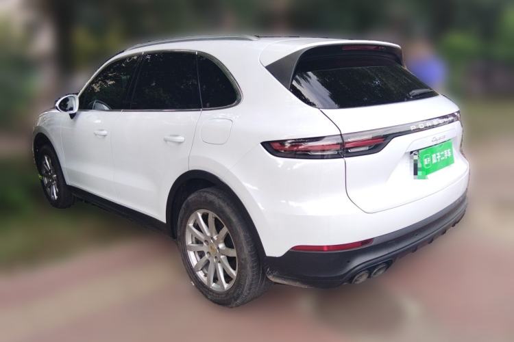 Used Porsche Cayenne E-Hybrid 2021 Cayenne E-Hybrid 2.0T Rear Left 45 Deg
