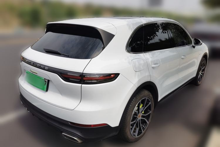 Used Porsche Cayenne E-Hybrid 2021 Cayenne E-Hybrid 2.0T Rear Right 45 Deg
