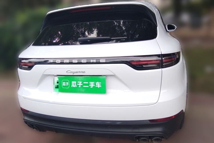 Used Porsche Cayenne E-Hybrid 2021 Cayenne E-Hybrid 2.0T Rear