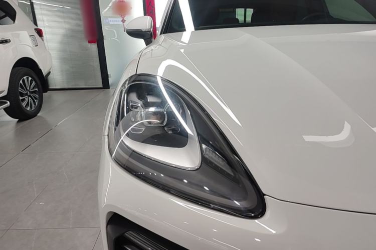 Used Porsche Cayenne E-Hybrid 2021 Cayenne E-Hybrid 2.0T Right Front Headlight
