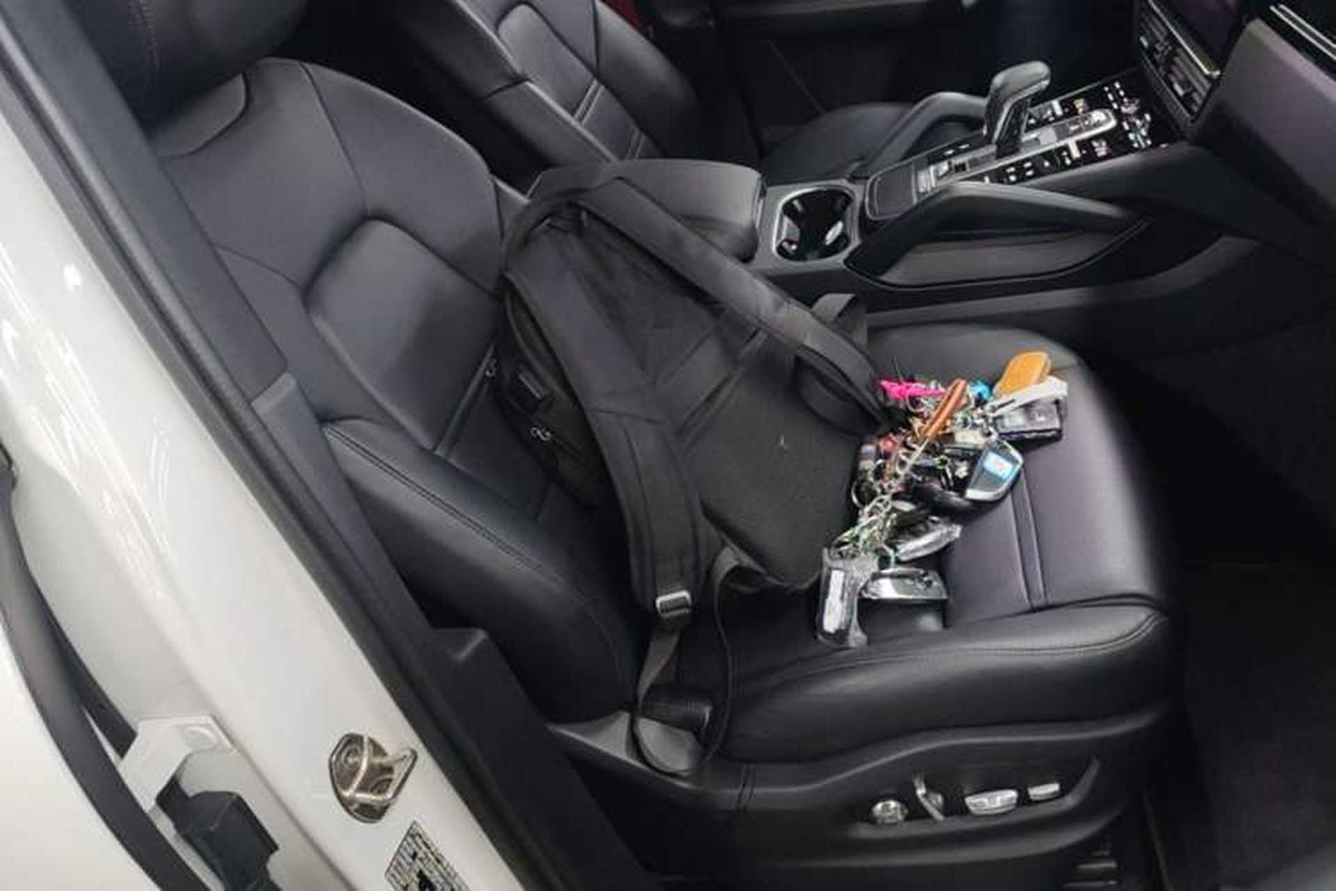 Used Porsche Cayenne E-Hybrid 2021 Cayenne E-Hybrid 2.0T Right Front Seat