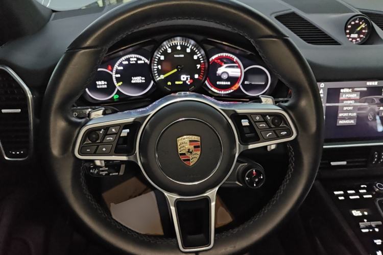 Used Porsche Cayenne E-Hybrid 2021 Cayenne E-Hybrid 2.0T Steering Wheel