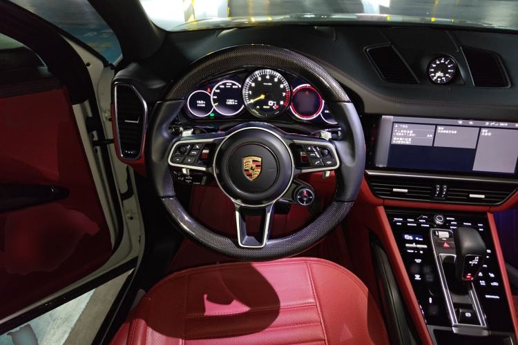 Used Porsche Cayenne E-Hybrid 2021 Cayenne E-Hybrid 2.0T Steering Wheel