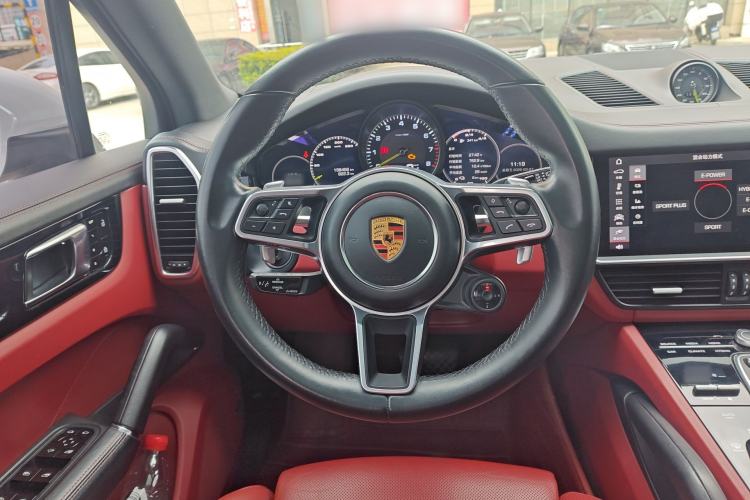 Used Porsche Cayenne E-Hybrid 2021 Cayenne E-Hybrid 2.0T Steering Wheel