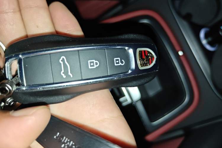 Used Porsche Cayenne E-Hybrid 2021 Cayenne E-Hybrid 2.0T Vehicle Key