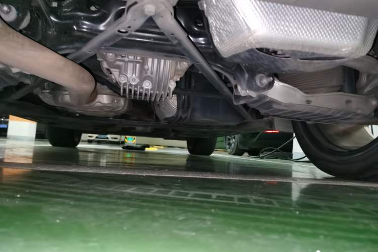 Used Porsche Cayenne E-Hybrid 2022 Cayenne E-Hybrid 2.0T Platinum Edition Chassis Rear