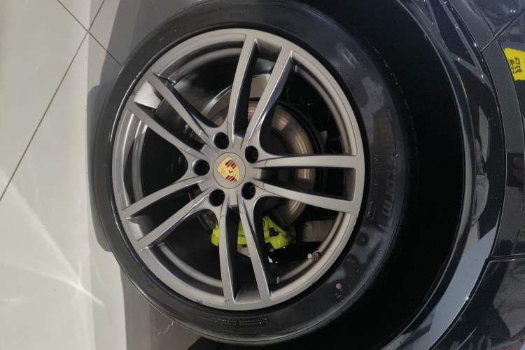 Used Porsche Cayenne E-Hybrid 2022 Cayenne E-Hybrid 2.0T Platinum Edition Exterior 8