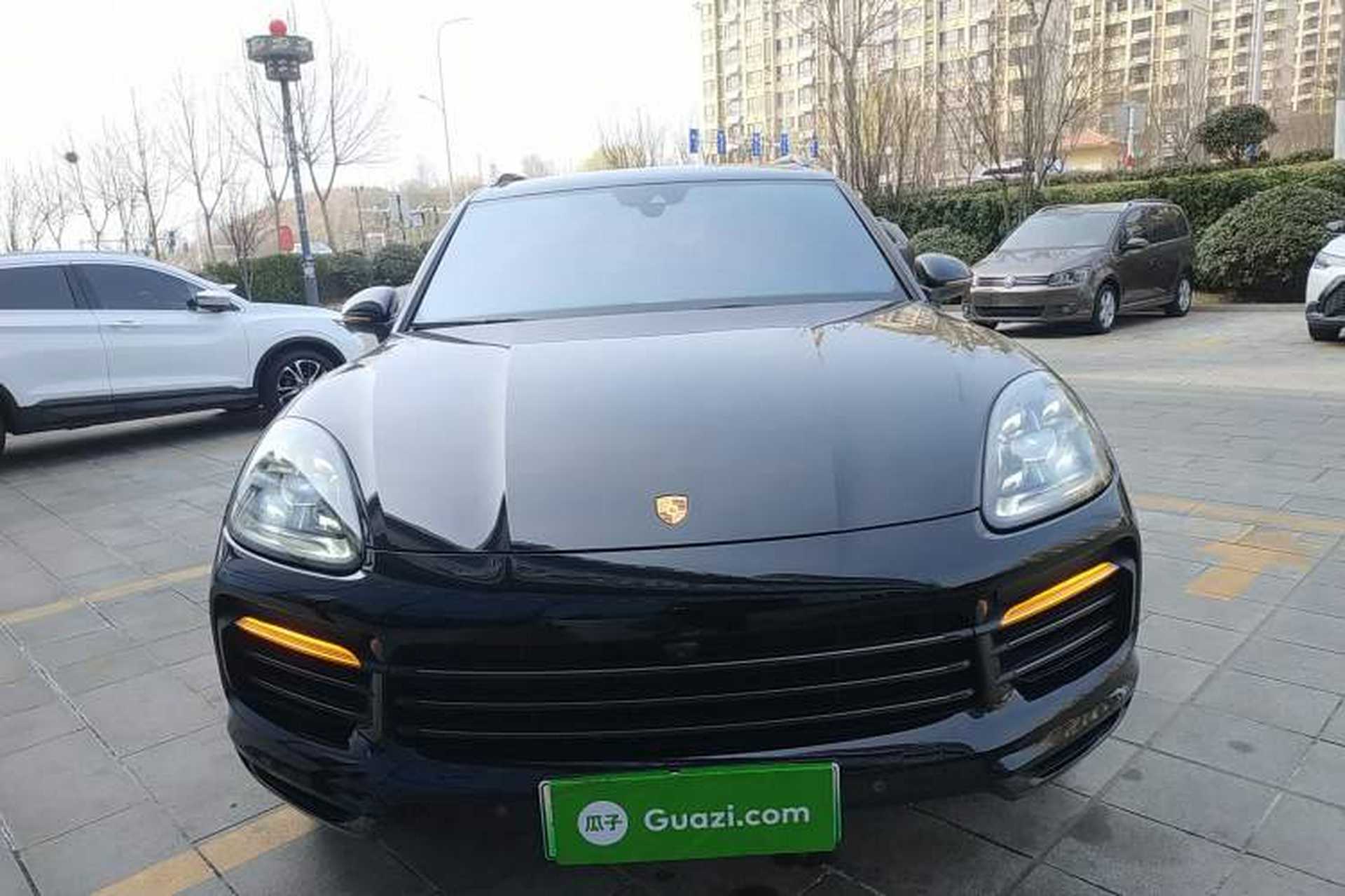 Used Porsche Cayenne E-Hybrid 2022 Cayenne E-Hybrid 2.0T Platinum Edition Front