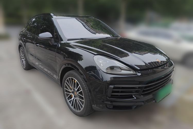Used Porsche Cayenne E-Hybrid 2022 Cayenne E-Hybrid 2.0T Platinum Edition Front Right 45 Deg