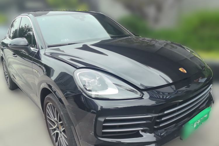 Used Porsche Cayenne E-Hybrid 2022 Cayenne E-Hybrid 2.0T Platinum Edition Front Right 45 Deg