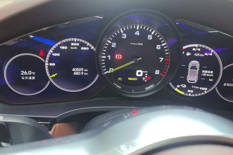 Used Porsche Cayenne E-Hybrid 2022 Cayenne E-Hybrid 2.0T Platinum Edition Instrument Cluster