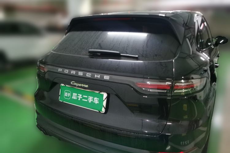 Used Porsche Cayenne E-Hybrid 2022 Cayenne E-Hybrid 2.0T Platinum Edition Rear