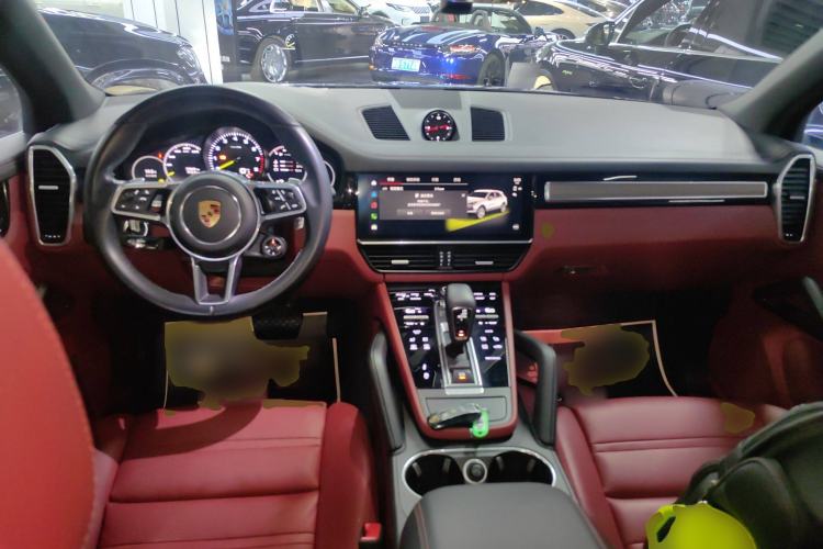 Used Porsche Cayenne E-Hybrid 2022 Cayenne E-Hybrid 2.0T Platinum Edition Center Console