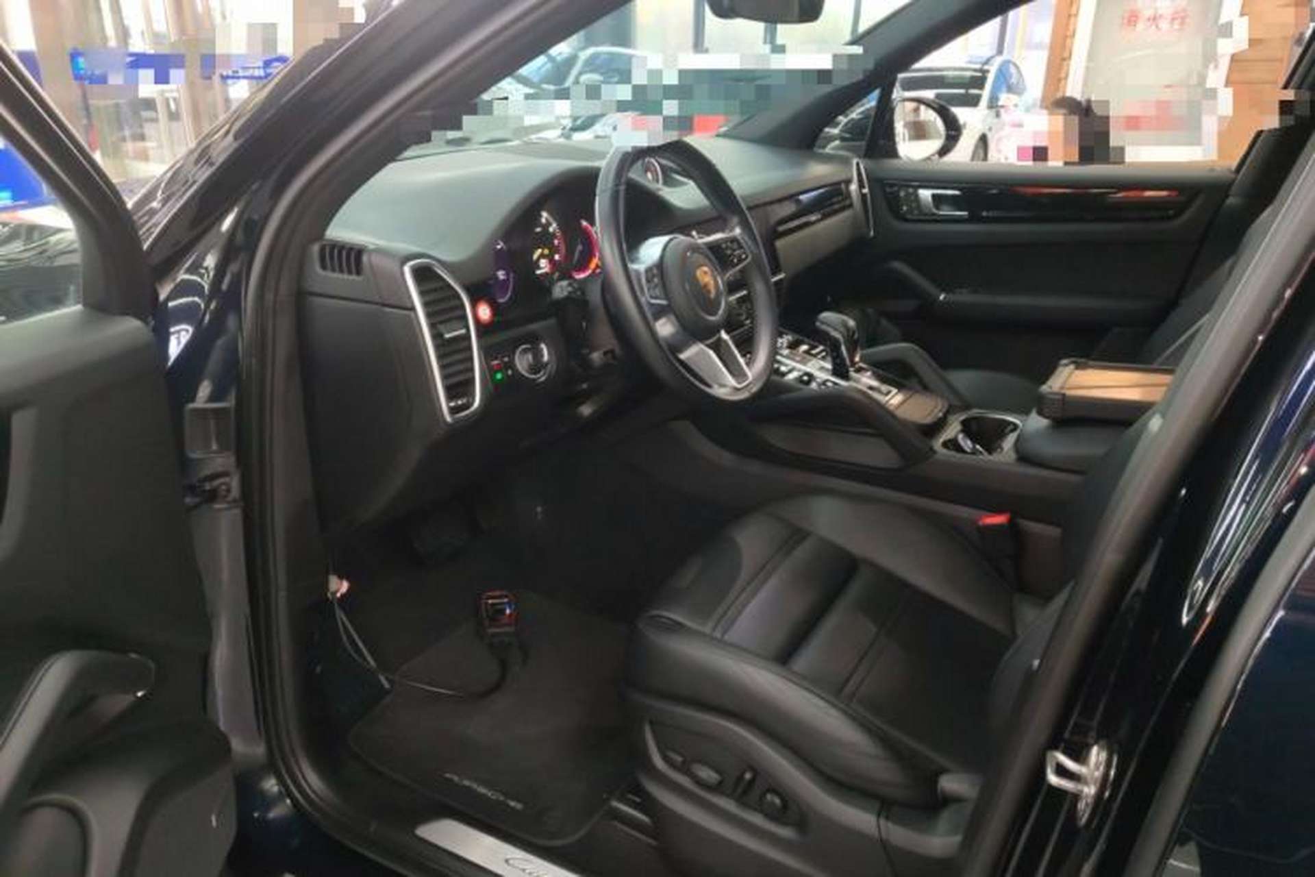 Used Porsche Cayenne E-Hybrid 2022 Cayenne E-Hybrid 2.0T Platinum Edition Driver Seat