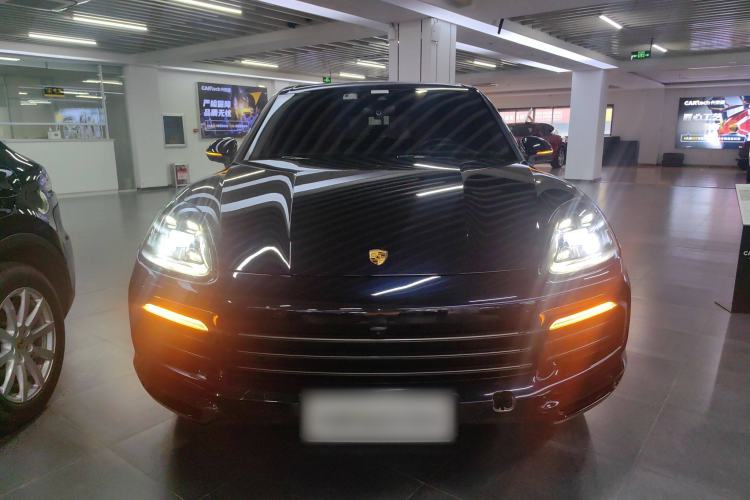 Used Porsche Cayenne E-Hybrid 2022 Cayenne E-Hybrid 2.0T Platinum Edition Front