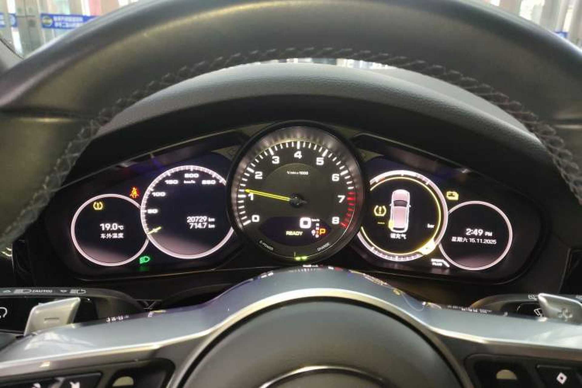 Used Porsche Cayenne E-Hybrid 2022 Cayenne E-Hybrid 2.0T Platinum Edition Instrument Cluster