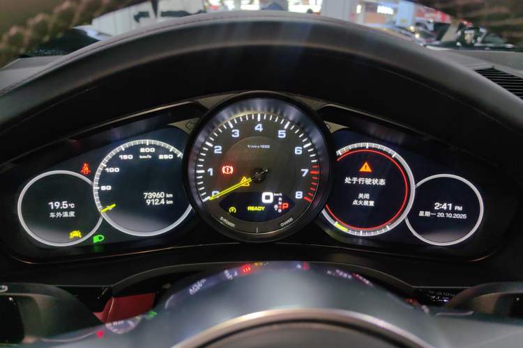 Used Porsche Cayenne E-Hybrid 2022 Cayenne E-Hybrid 2.0T Platinum Edition Instrument Cluster