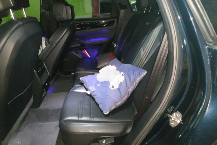 Used Porsche Cayenne E-Hybrid 2022 Cayenne E-Hybrid 2.0T Platinum Edition Left Rear Seat