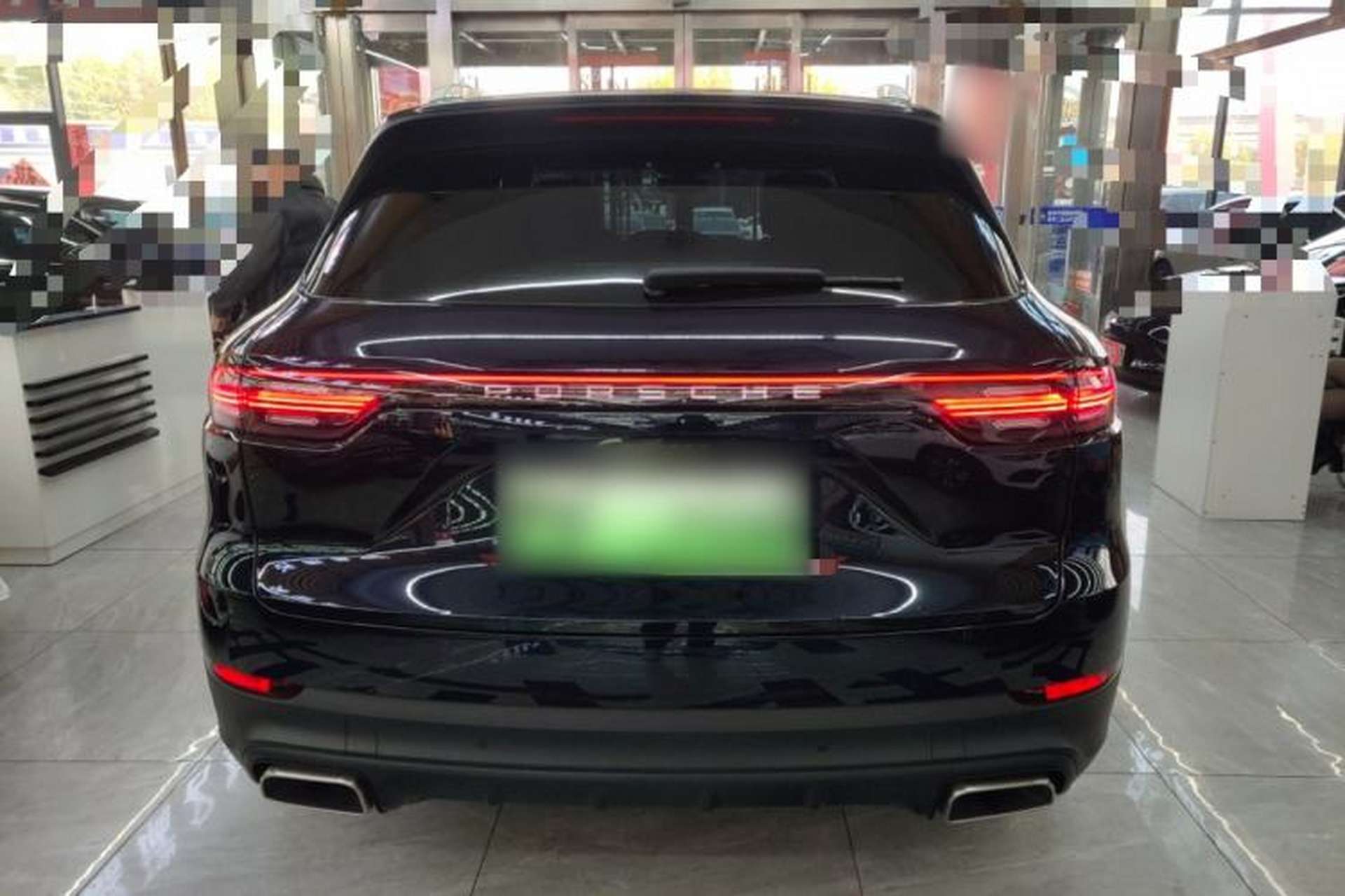 Used Porsche Cayenne E-Hybrid 2022 Cayenne E-Hybrid 2.0T Platinum Edition Rear