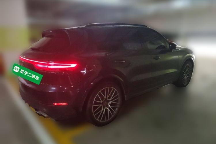Used Porsche Cayenne E-Hybrid 2022 Cayenne E-Hybrid 2.0T Platinum Edition Rear Right 45 Deg