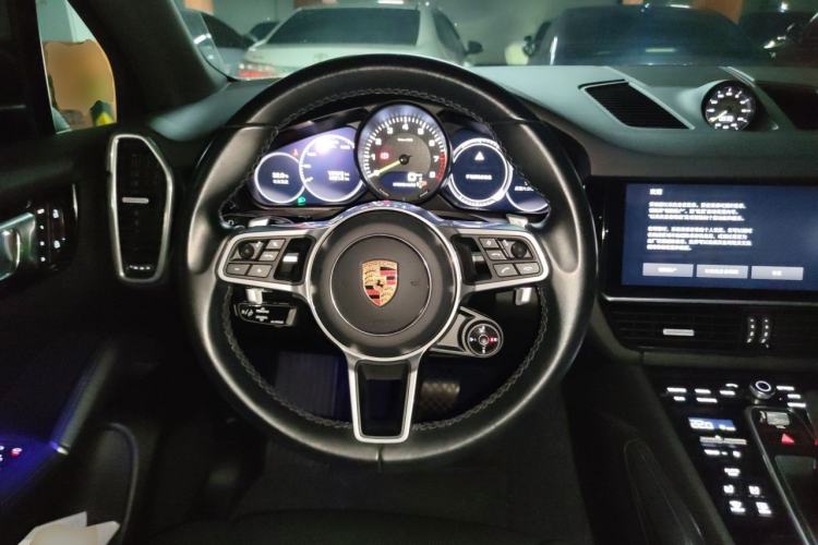 Used Porsche Cayenne E-Hybrid 2022 Cayenne E-Hybrid 2.0T Platinum Edition Steering Wheel
