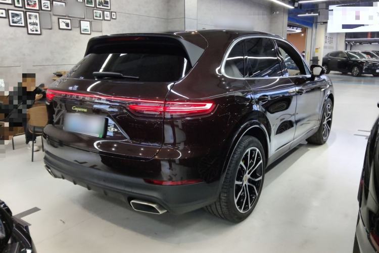 Used Porsche Cayenne E-Hybrid 2022 Cayenne E-Hybrid 2.0T Platinum Edition Exterior 4