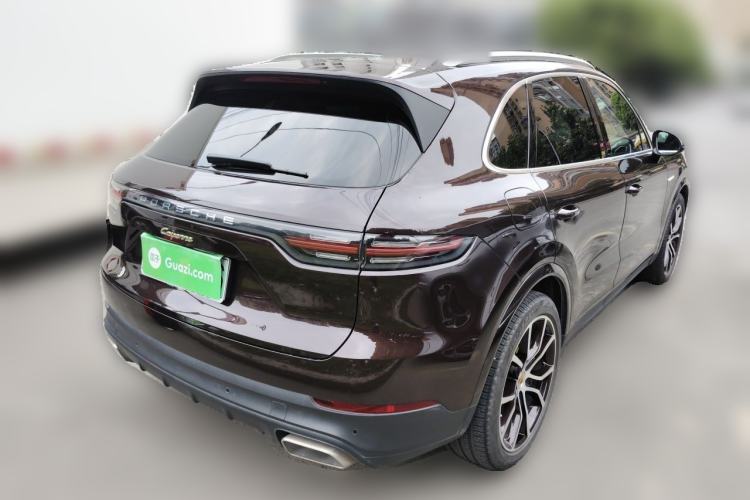 Used Porsche Cayenne E-Hybrid 2022 Cayenne E-Hybrid 2.0T Platinum Edition Rear Right 45 Deg