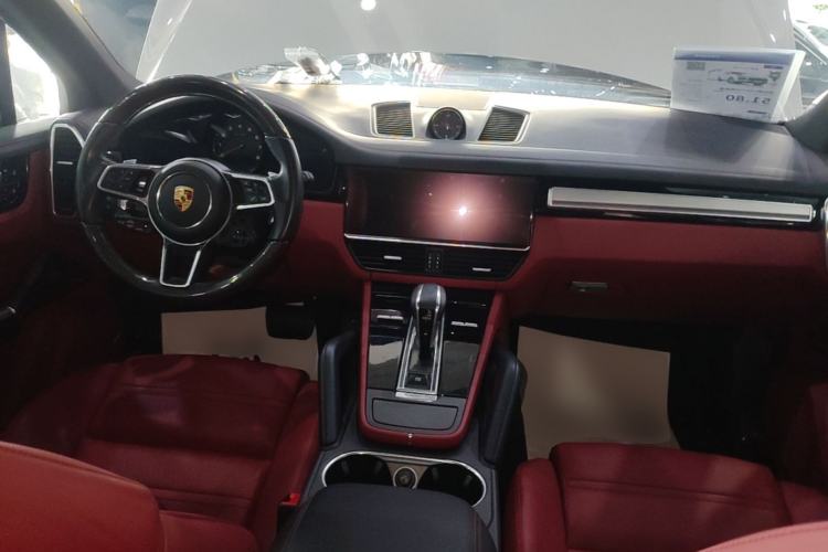 Used Porsche Cayenne E-Hybrid 2022 Cayenne E-Hybrid 2.0T Platinum Edition Center Console