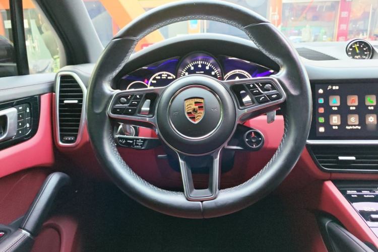 Used Porsche Cayenne E-Hybrid 2022 Cayenne E-Hybrid 2.0T Platinum Edition Steering Wheel