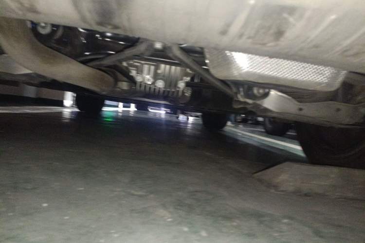 Used Porsche Cayenne E-Hybrid  Chassis Rear
