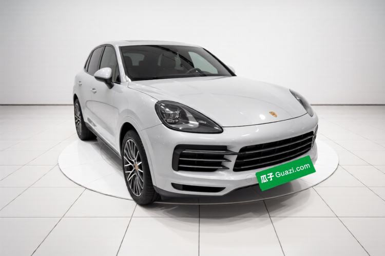 Used Porsche Cayenne E-Hybrid 2022 Cayenne E-Hybrid 2.0T Platinum Edition Front Right 45 Deg
