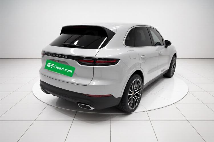 Used Porsche Cayenne E-Hybrid 2022 Cayenne E-Hybrid 2.0T Platinum Edition Rear Right 45 Deg
