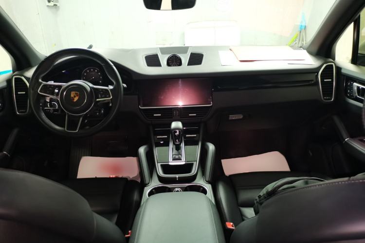 Used Porsche Cayenne E-Hybrid 2022 Cayenne E-Hybrid 2.0T Platinum Edition Center Console