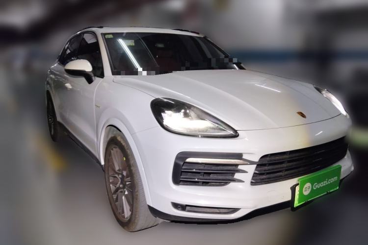 Used Porsche Cayenne E-Hybrid 2022 Cayenne E-Hybrid 2.0T Platinum Edition Front Right 45 Deg