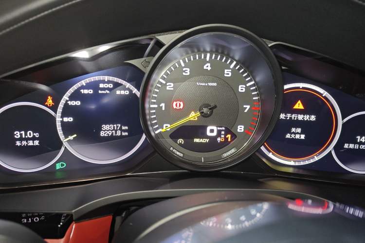 Used Porsche Cayenne E-Hybrid 2022 Cayenne E-Hybrid 2.0T Platinum Edition Instrument Cluster