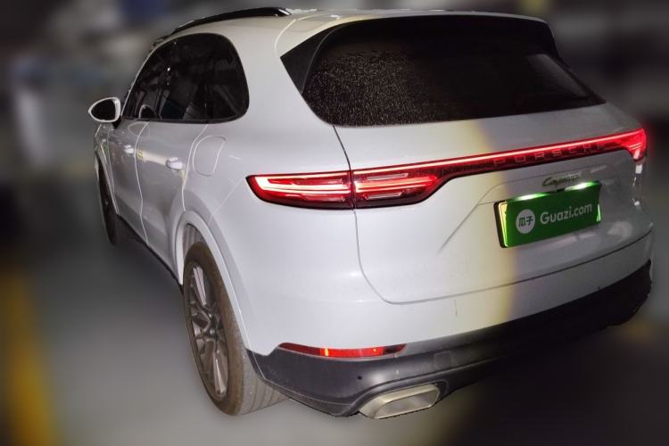 Used Porsche Cayenne E-Hybrid 2022 Cayenne E-Hybrid 2.0T Platinum Edition Rear Left 45 Deg