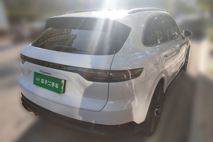 Used Porsche Cayenne E-Hybrid 2022 Cayenne E-Hybrid 2.0T Platinum Edition Rear Right 45 Deg