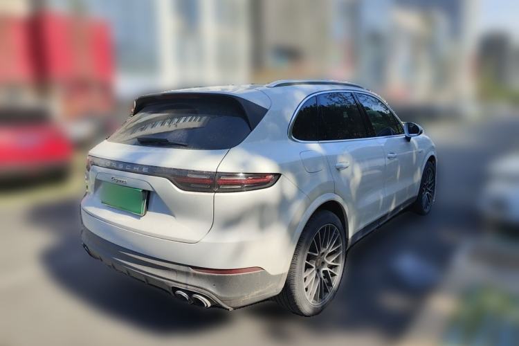 Used Porsche Cayenne E-Hybrid 2022 Cayenne E-Hybrid 2.0T Platinum Edition Rear Right 45 Deg