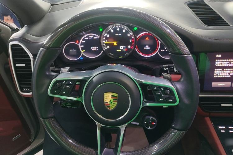 Used Porsche Cayenne E-Hybrid 2022 Cayenne E-Hybrid 2.0T Platinum Edition Steering Wheel