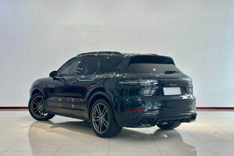 Used Porsche Cayenne E-Hybrid 2023 Cayenne E-Hybrid 2.0T Platinum Edition Exterior 3
