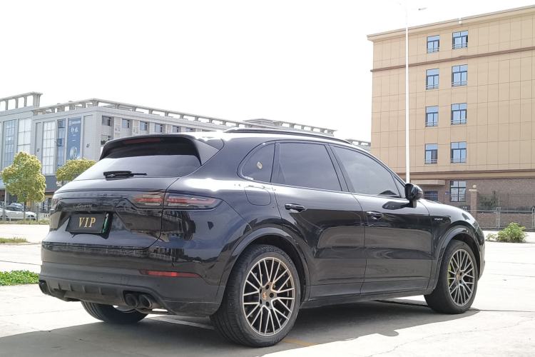 Used Porsche Cayenne E-Hybrid 2023 Cayenne E-Hybrid 2.0T Platinum Edition Exterior 6