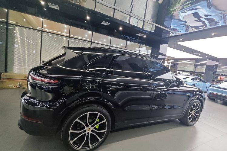 Used Porsche Cayenne E-Hybrid 2023 Cayenne E-Hybrid 2.0T Platinum Edition Exterior 6