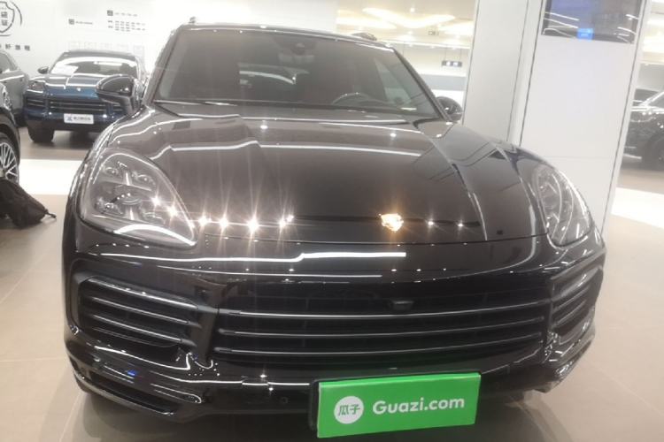 Used Porsche Cayenne E-Hybrid 2023 Cayenne E-Hybrid 2.0T Platinum Edition Front